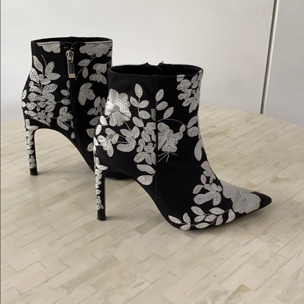 Zara floral heeled pointed booties